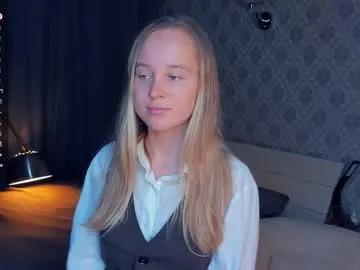 nicolavanderbie on Chaturbate