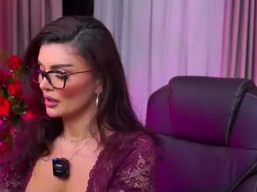 onlynicolle — Convince me why i should keep you on the team -25-111-222-333 // GOAL: Win a promotion #milf #bigboobs #office #classy #brunette