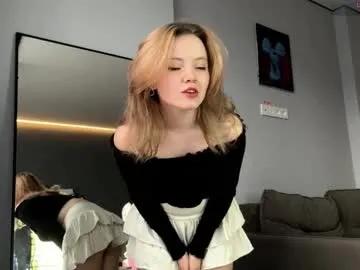 rebeccaniksoon on Chaturbate 