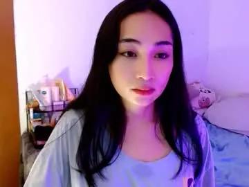 sweetlilly_18 on Chaturbate 