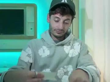 therealdylansdick on Chaturbate