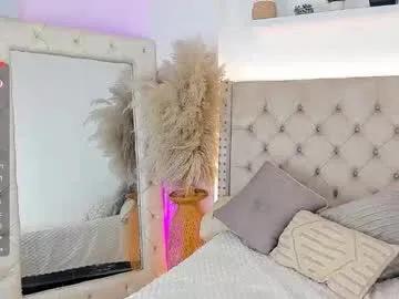 venus_valencia — All Naked [36 tokens left] #latina #bigass #bigboobs #curly #bigclit