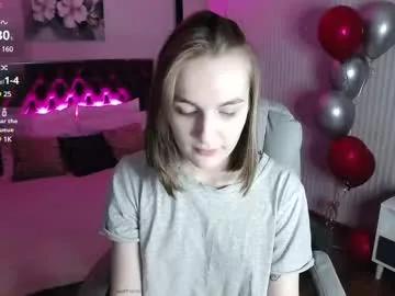 vikky_moon on Chaturbate 