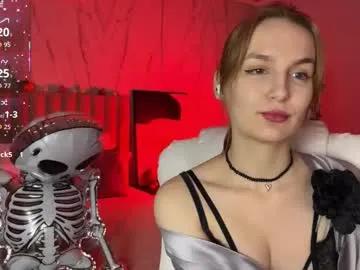 vikky_moon on Chaturbate 