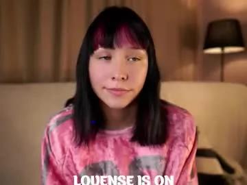 wanettabal on Chaturbate