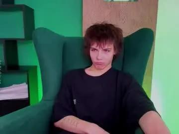 whiterabbit342 — Body tour + show cock [190 tokens left] #teen #new #bigdick #twink #young