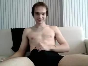 wooziemoo325 on Chaturbate 