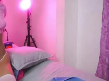 yuyi_cam on Chaturbate 