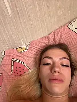 -Sexy_Barbie- on StripChat