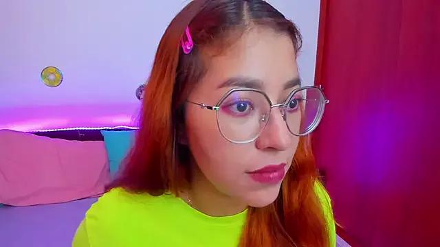 _Moon_Johnson on StripChat