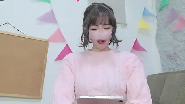 A33_asamin on StripChat