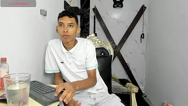 afrodita_n_ares on StripChat