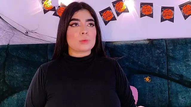 AgathaLynx on StripChat 