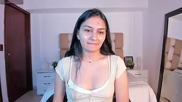AidaJones on StripChat 