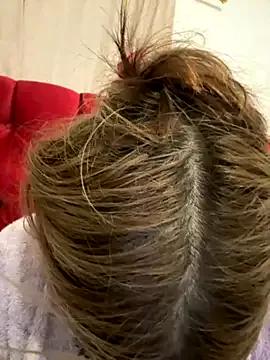 akirahattori on StripChat