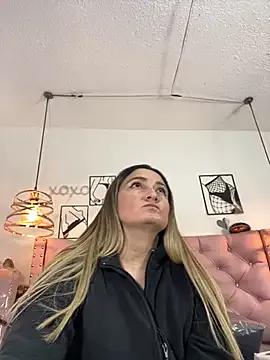 antonella87 — off shirt and oil in tits