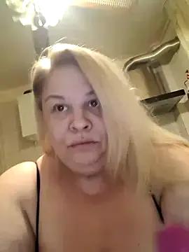 AriannaMilf on StripChat 