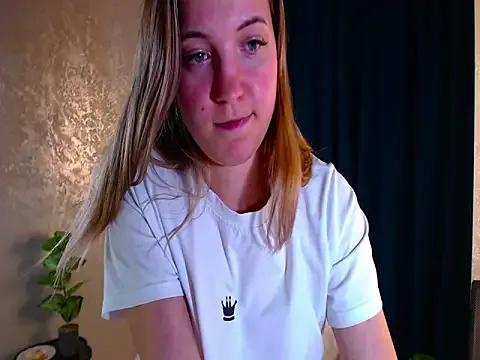 arlana_klart on StripChat 