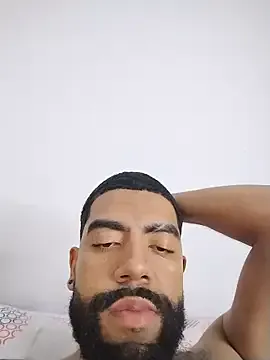 Aroon_Stonne on StripChat