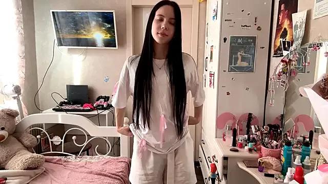 AxyKitten on StripChat