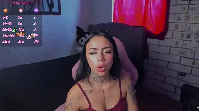 babee_04 on StripChat 