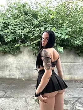 Baby_Eva23 on StripChat