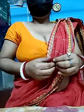 BERRY_00 on StripChat 