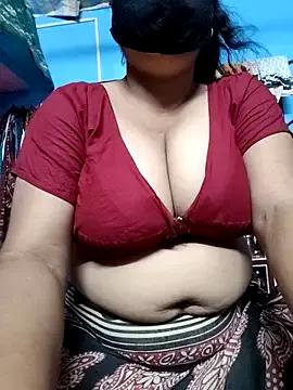 BERRY_00 on StripChat 