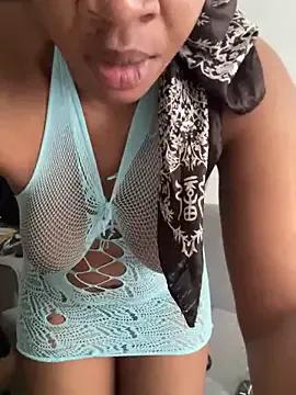 beverlyxxxx on StripChat