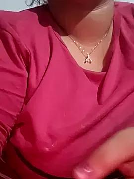 Bigasspooja on StripChat