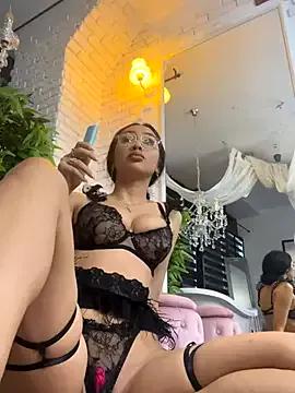 BonnieSins on StripChat 