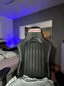 BunnyDiamond1 on StripChat 