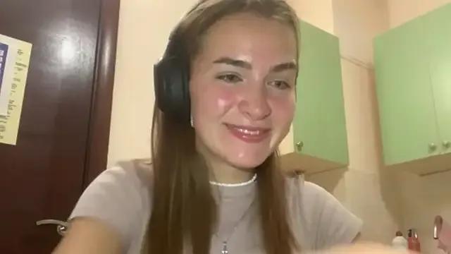BunnyTiedeman on StripChat 