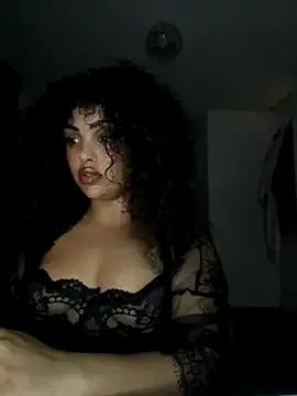 CaramelCarmenxox on StripChat 