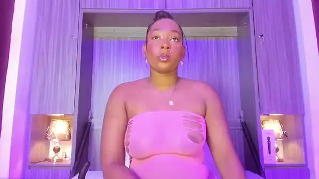 CassiieLondon on StripChat