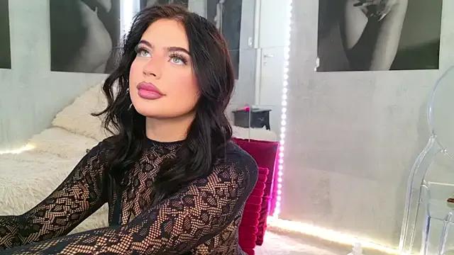 celia_chanel on StripChat