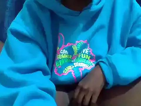 chocolatebarbiee on StripChat 