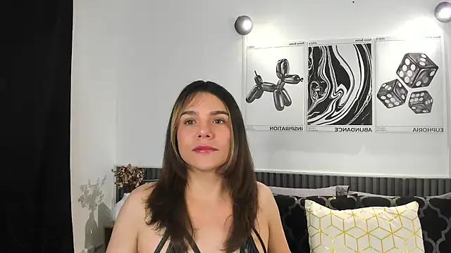 Cloe_Bonne — Come let's have some fun 