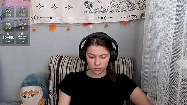 CutieAnny — Tease with my top! 