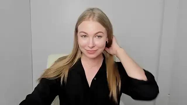 Dana_flowers on StripChat 