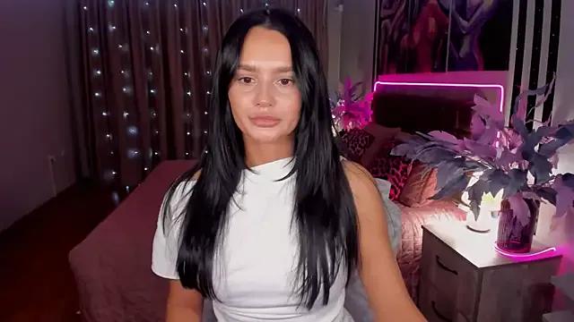 DanaSincere on StripChat 