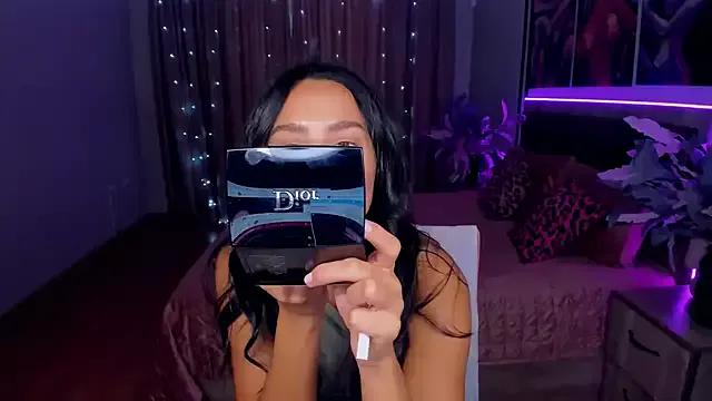 DanaSincere on StripChat 