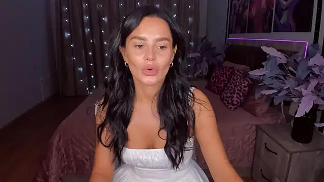 DanaSincere on StripChat 