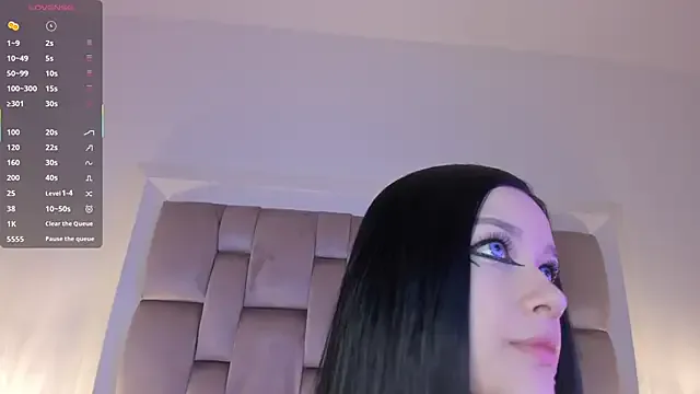 Dannika07 on StripChat
