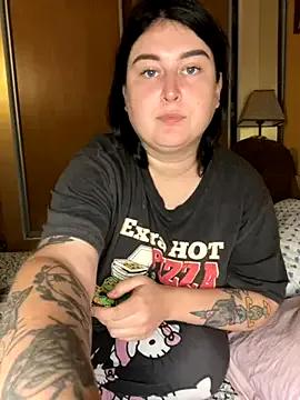 DazzzlingDame on StripChat 