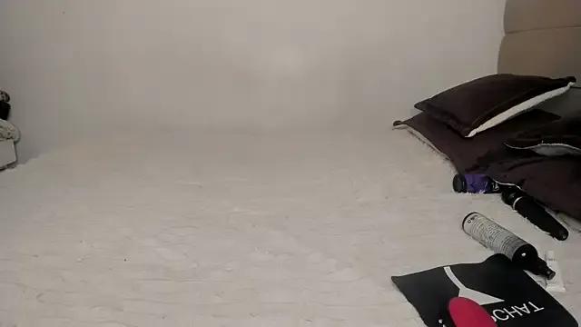 Dephne__ on StripChat