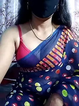 dhina79 on StripChat