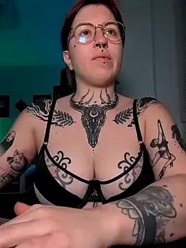 divine_eve — Naked