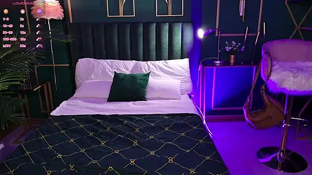 Eille_Elfie on StripChat 