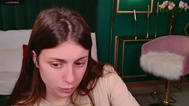 Eille_Elfie on StripChat 